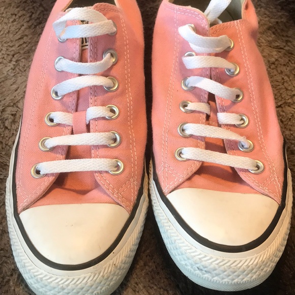 light pink chucks